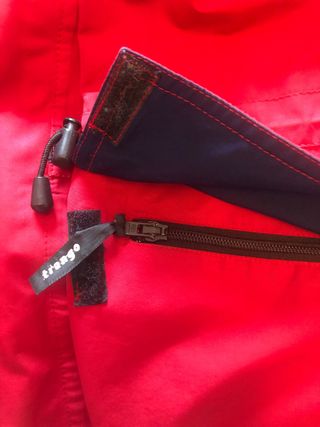 Trango chaqueta montaña Gore Tex color rojo