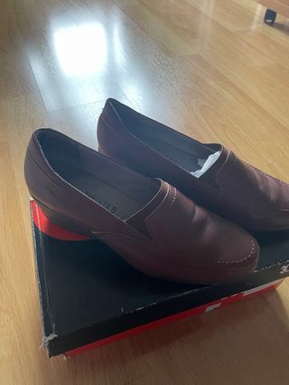 Zapatos de piel Treinta's Marrón Talla 40 mujer