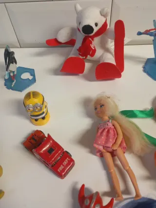 Lote de muñecos ,todo x 5 euros