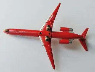 Maqueta Avión McDonnell Douglas MD83 McDonald's