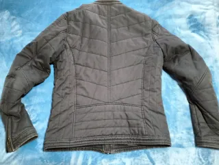 Cazadora DIESEL azul marino talla L hombre