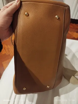 Bolso Mano Mediano Carolina Herrera Cognac