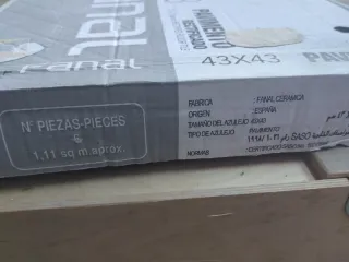 Fanal Pavimento 43x43 Rectificado