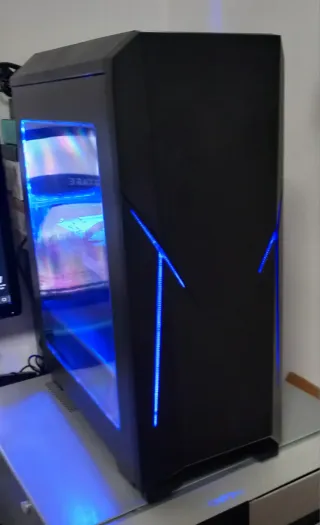 PC Gaming Negro con Luces LED Azules