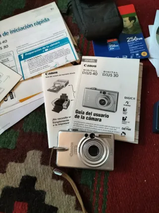Cámara Digital Canon IXUS 30 Plata