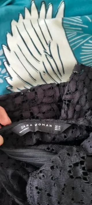 Top Zara Negro Encaje Volantes