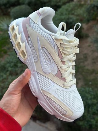 Nike Zoom Air Fire Talla 38 EU