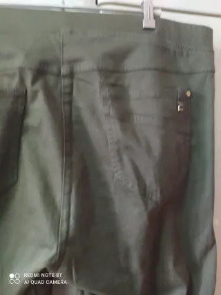 Pantalón October Verde Talla XXL
