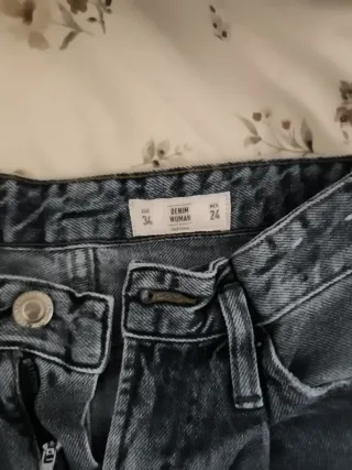 Pantalón denim pata elefante