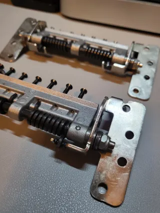 Bisagras Soporte iMac 2009-2011