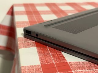 HP Envy x360 14” 2K – Ultra 7, 16/1TB notebook