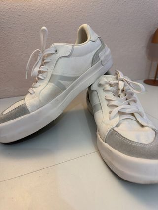 Zapatillas Lacoste Blancas, piel, ante