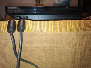 Consola PlayStation 3 + 3 Mandos