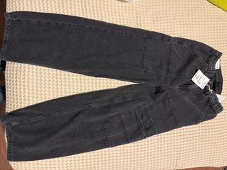 Pantalones tejanos cargo negros .Talla 13-14 niño