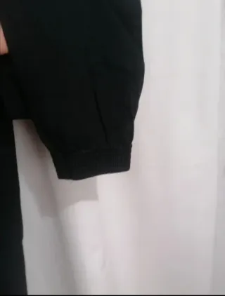 Pantaloni sportivi IUTER S uomo neri logo giallo