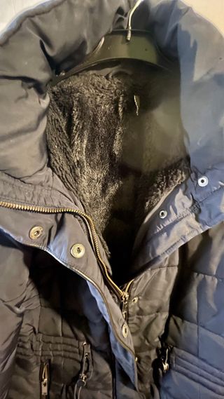 Anorak moderno negro talla M