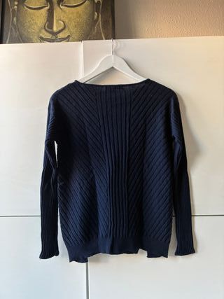 Jersey de lana azul marino de Síntesis. Talla S