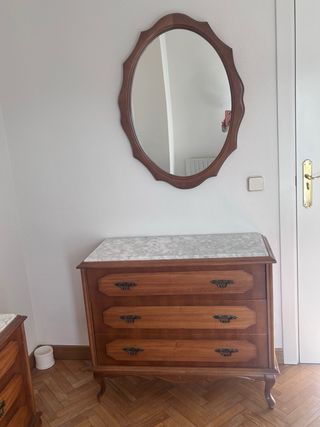 Conjunto de dormitorio clásico – buen estado