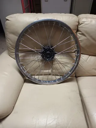 Rueda Delantera XT 600 E