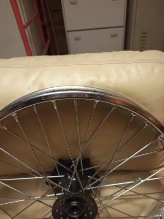 Rueda Delantera XT 600 E