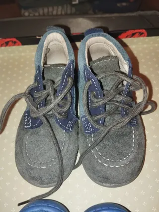 Zapatos y zapatillas niño