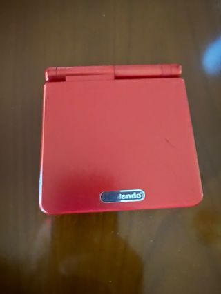 Nintendo Game Boy Advance SP Roja