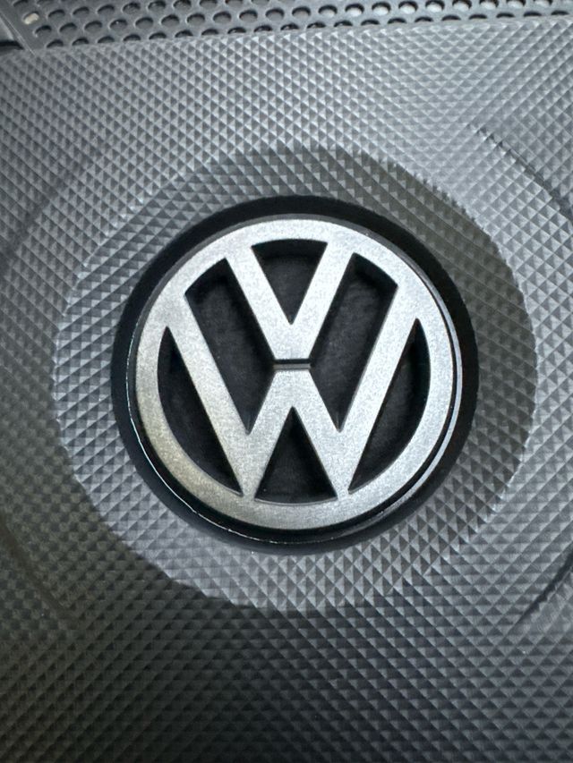 Tapa motor VW Golf R TSI