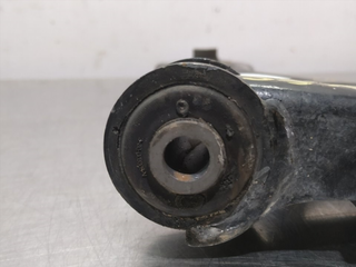 BRAZO SUSPENSION INFERIOR DELANTERO IZQUIERDO VOL