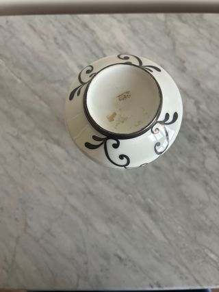 Jarrón porcelana antiguo decorado a mano