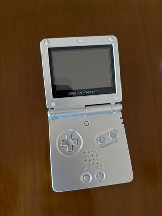 Nintendo Game Boy Advance SP Plata