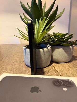 iPhone 16 a estrenar, IMPOLUTO.Todo original