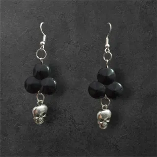 Orecchini neri con teschio stile gotico