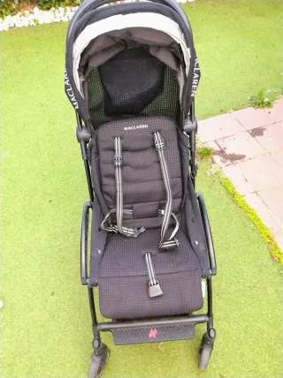 Silla Maclaren Atom Negra niños