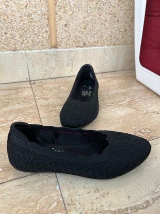 Bailarinas Skechers Negras Tejidas