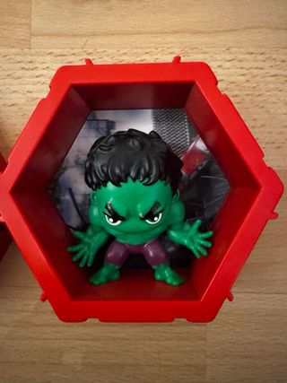 Figuras Marvel Groot y Hulk