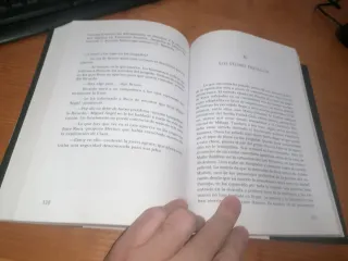 Libro: LA ÚLTIMA GOTA. LA NOVELA DEL CASO MALAYA