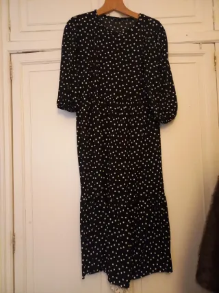 Vestido Zara lunares negro y blanco