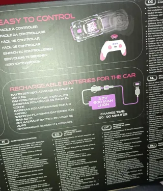 Se vende Coche teledirigido Kaoru nuevo 18€