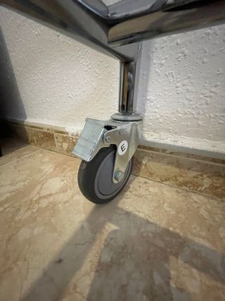 Burra metálica con freno