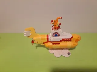 LEGO IDEAS 21306 - THE BEATLES - SIN MINIFIGURAS.