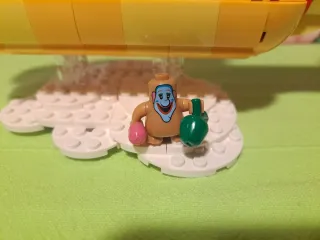 LEGO IDEAS 21306 - THE BEATLES - SIN MINIFIGURAS.