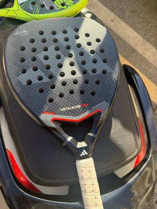 Pala Padel Adidas Metalbone 3.4 HRD 2025