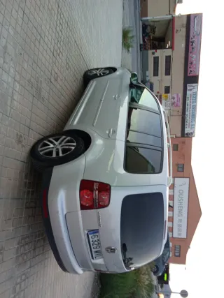 Volkswagen Touran 2008