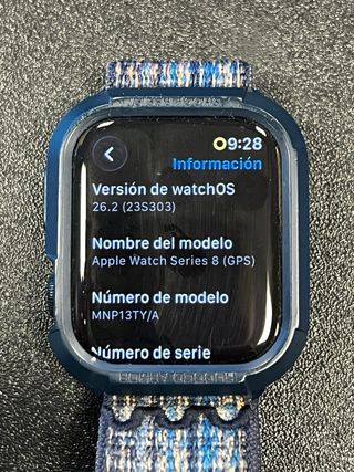 Apple Watch Series 8 45 mm GPS + 3 correas