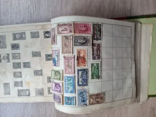 Álbum Sellos Colonias Francesas Antiguas. Años 40