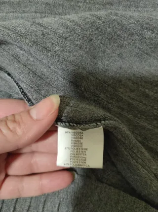 Falda larga gris de punto