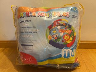 Coperta di attività per neonati