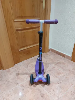 Patinete infantil morado 3 ruedas
