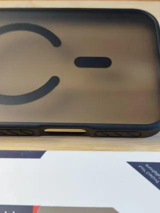 Cover Magsafe opaca per IPhone 17 pro Max - 17 pro