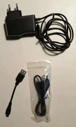Lote Android: Cargador y Cables USB